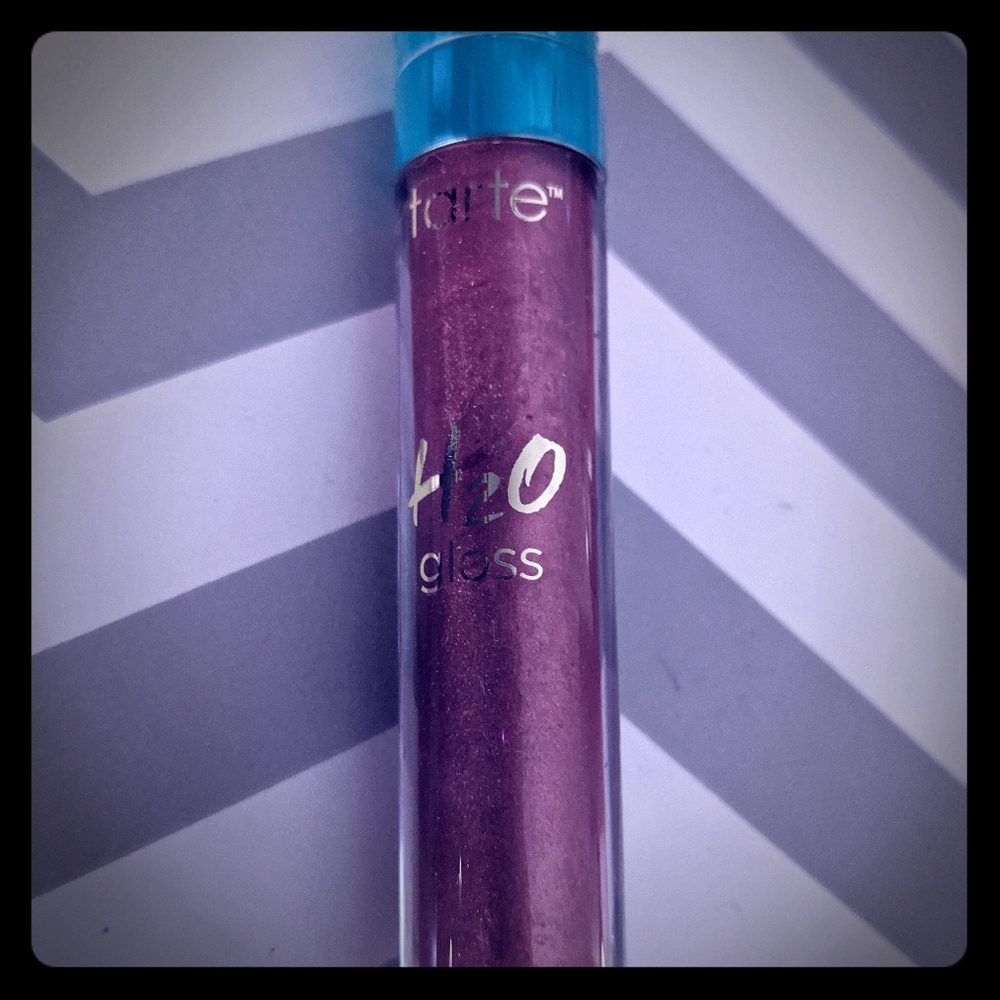 Tarte H2O gloss